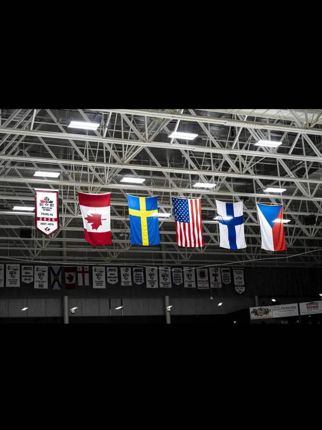 • Vår Timmy har varit på äventyr med svenska Hockeyförbundet •